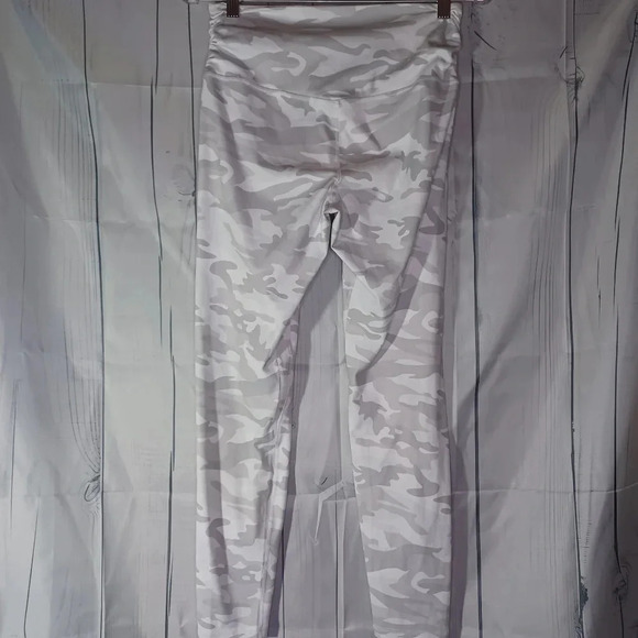 Ododos crosswaist athletic gray camo leggings - Picture 5 of 9